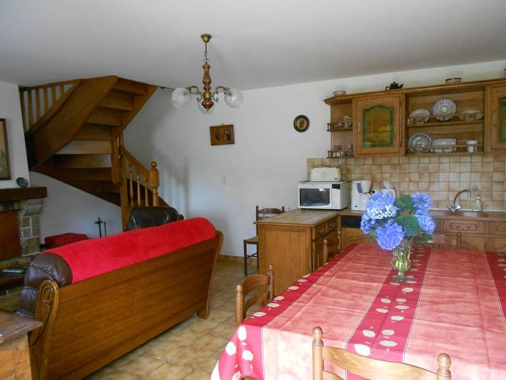 Gîte pour 6 personnes, avec terrasse et jardin, animaux acceptés à Baud (mesure) - 2
