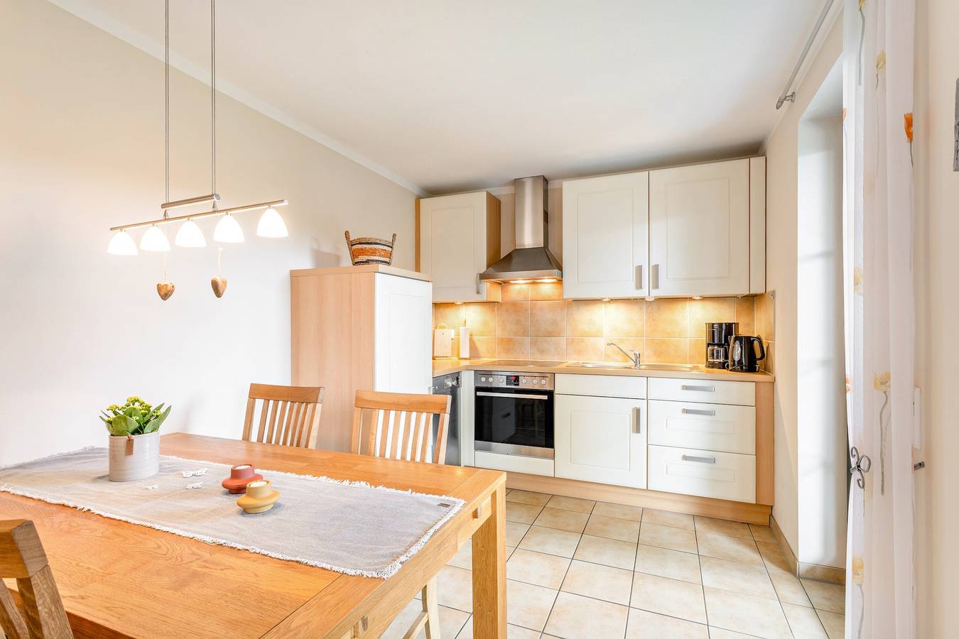 Ganze Wohnung, Apartment „64 qm“ mit privater Terrasse, Gemeinschaftsgarten und Wlan in Assinghausen, Olsberg