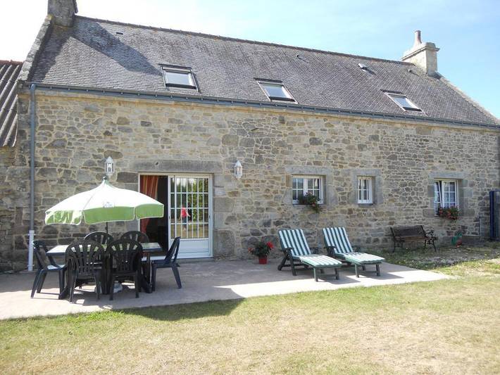 Gîte pour 6 personnes, avec jardin à Plouhinec (Morbihan) - 4