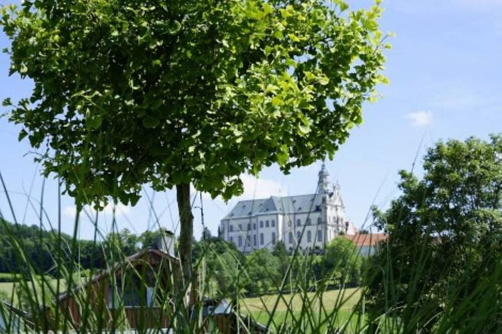 Ferienwohnung für 2 Personen, mit Garten und Pool sowie Balkon - 1