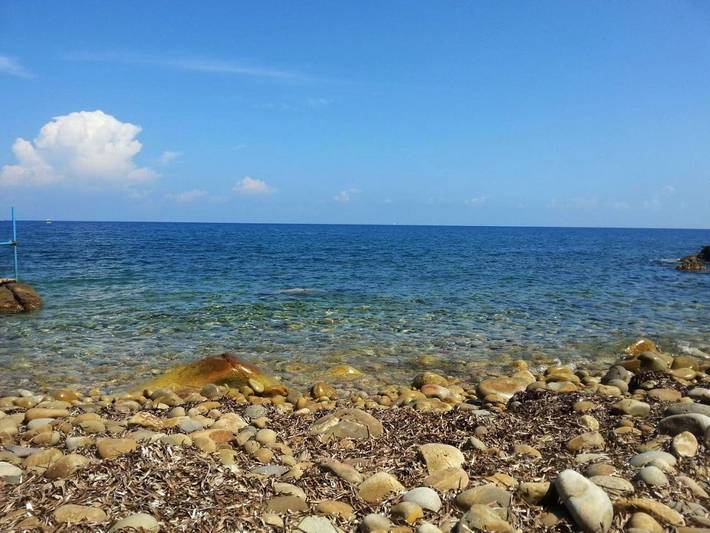 Villa per 5 persone, con giardino e piscina nonché panorama, con animali domestici in Pollina