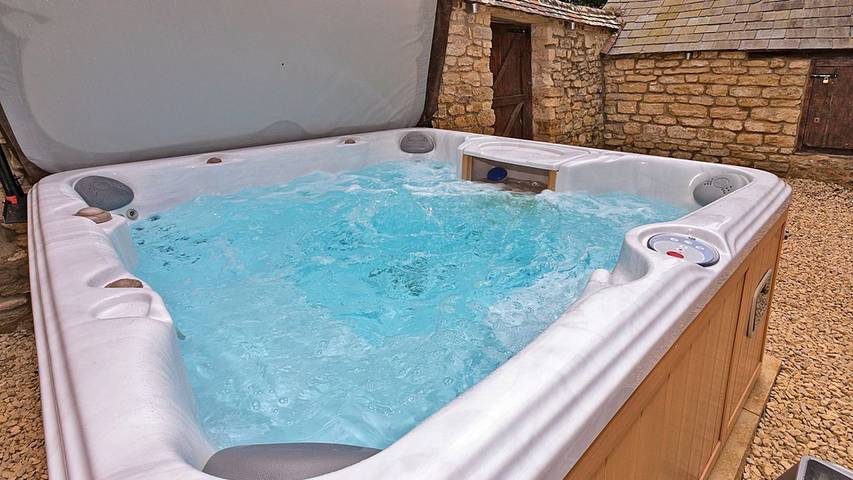 Ferienhaus für 17 Personen, mit Sauna und Garten sowie Terrasse - 1