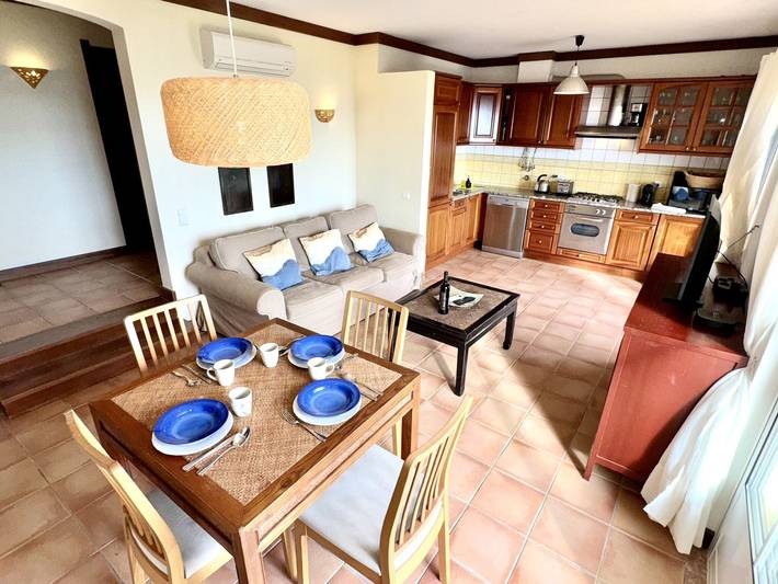 Casa de férias para 4 pessoas, com piscina e jardim em Benagil