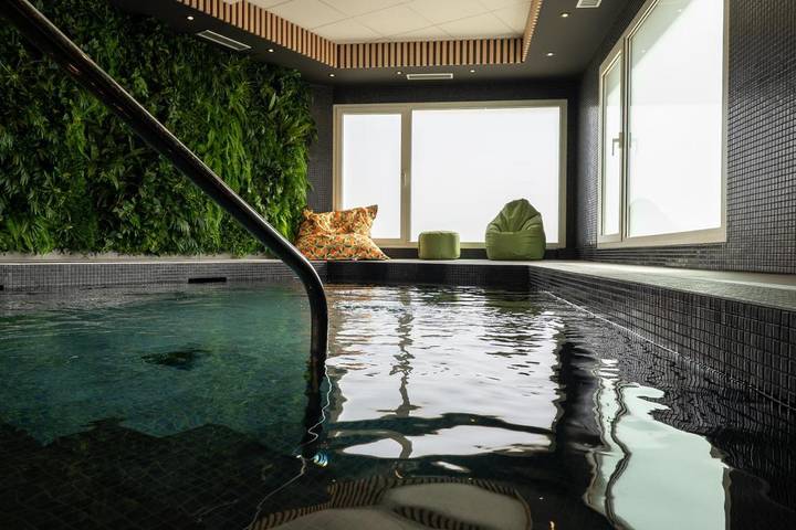 Hôtel pour 3 personnes, avec jardin ainsi que sauna et jacuzzi à Giberville