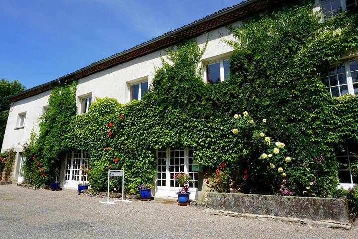 Chambre d’hôte pour 2 personnes, avec Terrasse ainsi que Jardin et Vue