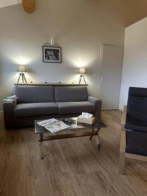 Gîte pour 2 personnes, avec Vue à Saint-Trinit