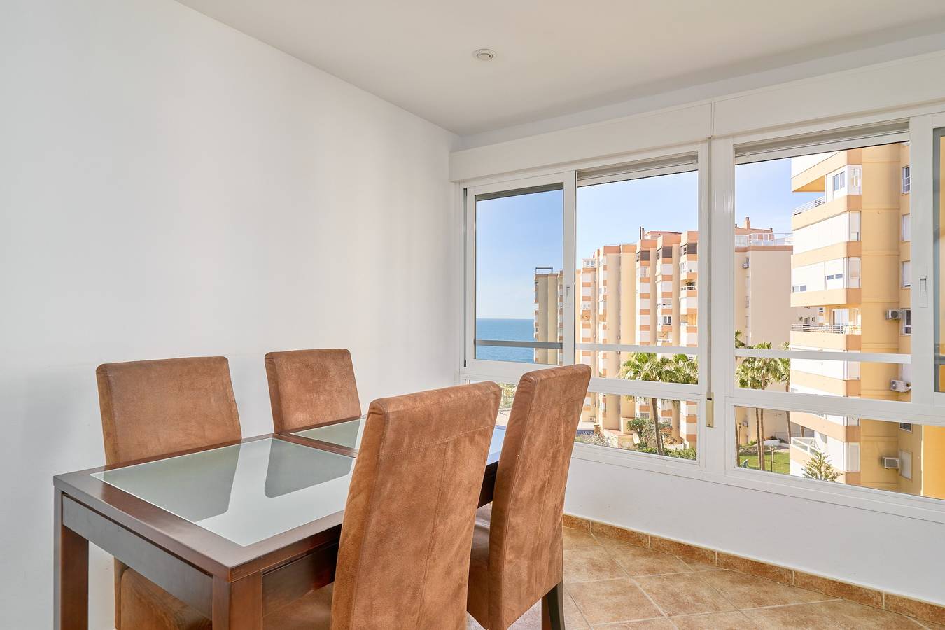 Ganze Wohnung, Ferienwohnung 'Centro Internacional A117' mit Meerblick, Wlan und Klimaanlage in Torrox Costa, Torrox