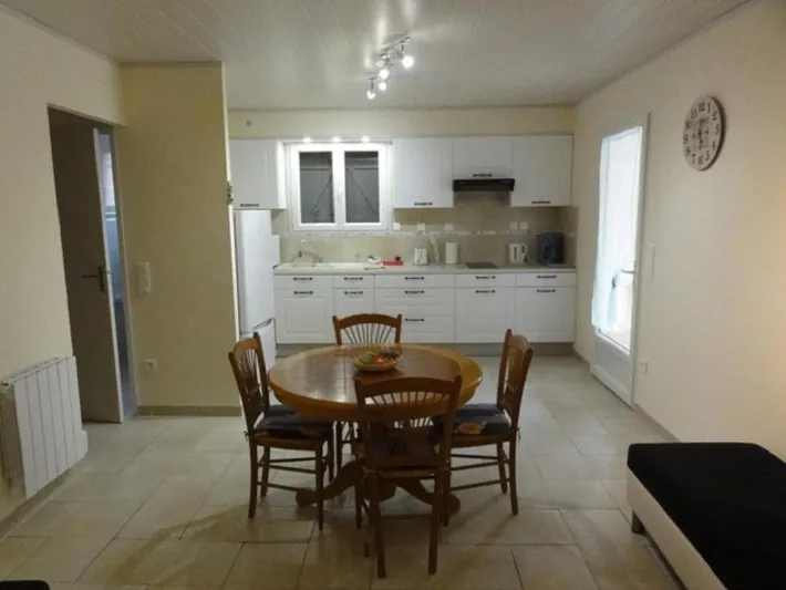Apartamento de vacaciones para 4 personas, con jardín y vistas - 1