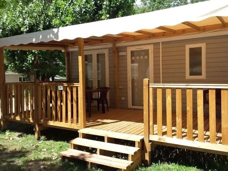 Camping La Berge Fleurie - Mobilhome 6 personas - Mobile Home Aqua 2 Dormitorios 4/6 Personas Terraza semicubierta in Mialet, Cevenas