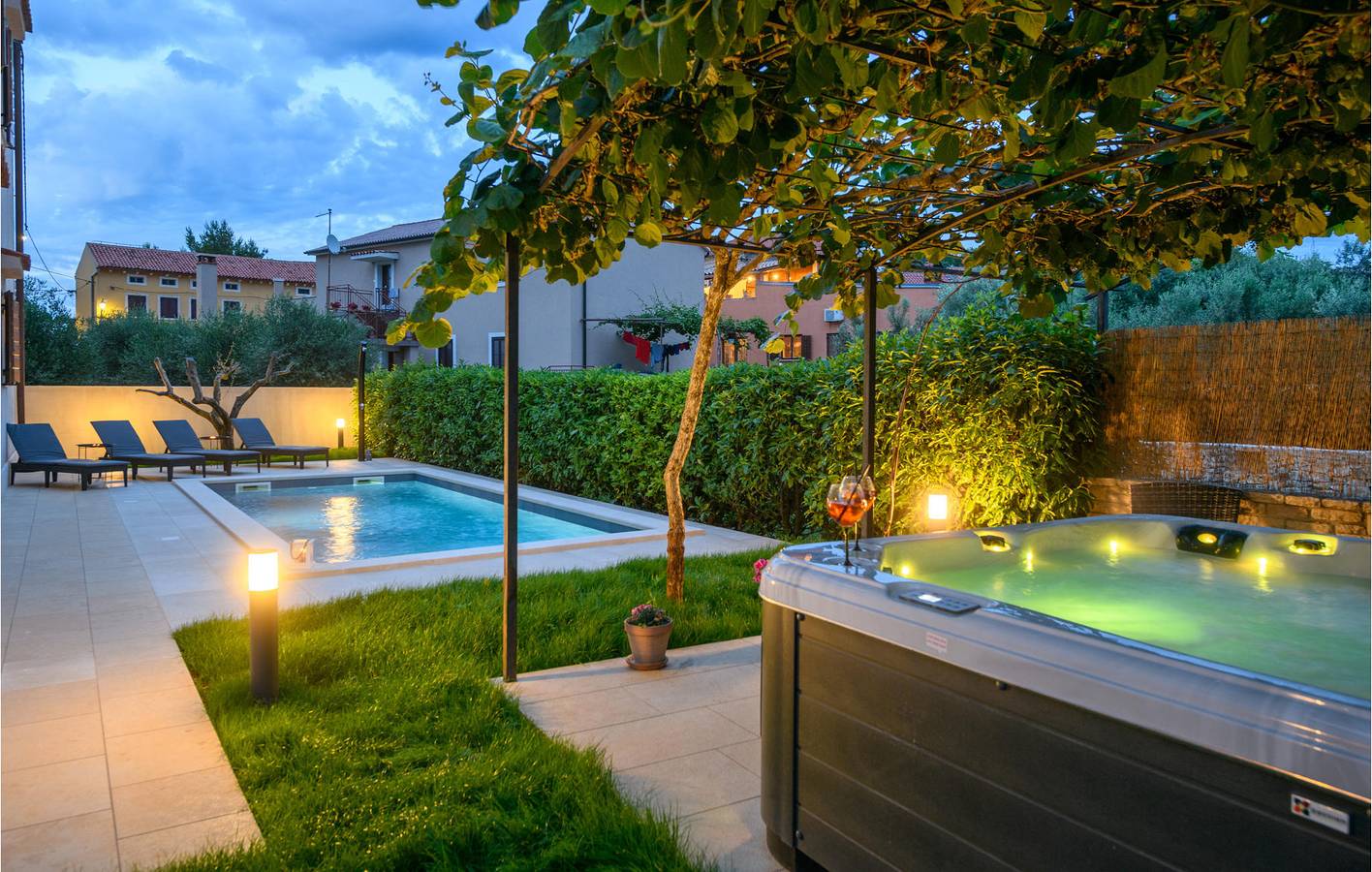 Gemütliche Ferienwohnung mit Pool, Terrasse und WLAN in der Nähe von Krnica und der Küste in Marčana, Südküste Istrien