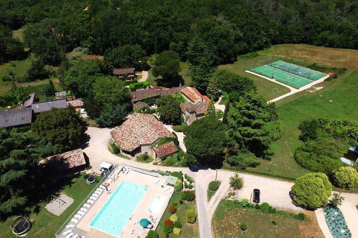 Ferienpark für 6 Personen, mit Whirlpool und Garten sowie Pool und Sauna, mit Haustier in Südfrankreich