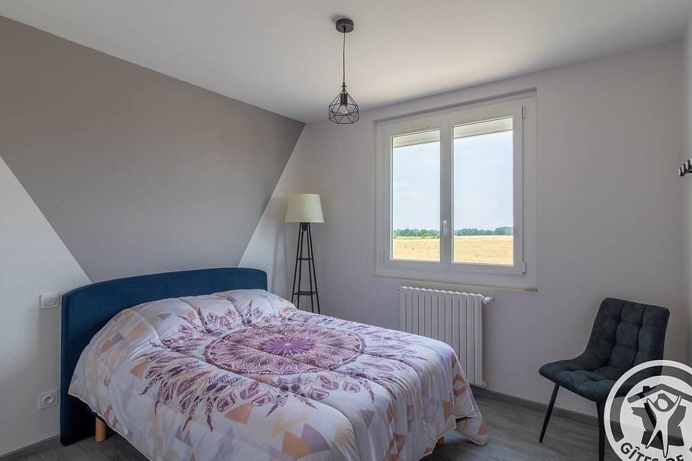 Gîte rénové 2023 avec terrasse, proche Zoo de La Flèche, idéal motards, 6 pers, wifi, parking sécurisé in Méon, Vallée de la Loire