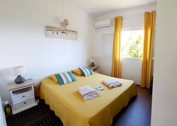 Chambre d’hôte pour 2 personnes, avec jardin ainsi que vue et terrasse en Guadeloupe