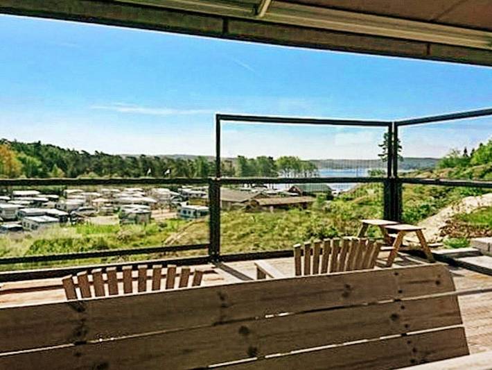 Feriehus for 8 personer, med terrasse i Syd-Sverige