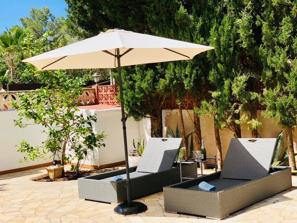 Gästehaus für 2 Personen mit Terrasse in Es Canar, Santa Eulària des Riu