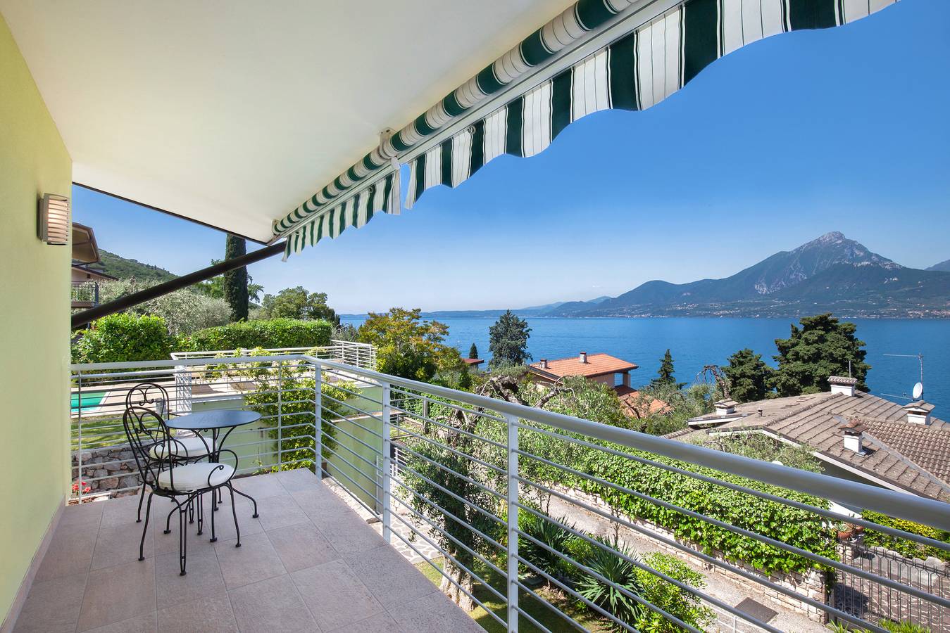 Villa Palladini With Pool in Pai (Lago di Garda), Torri del Benaco