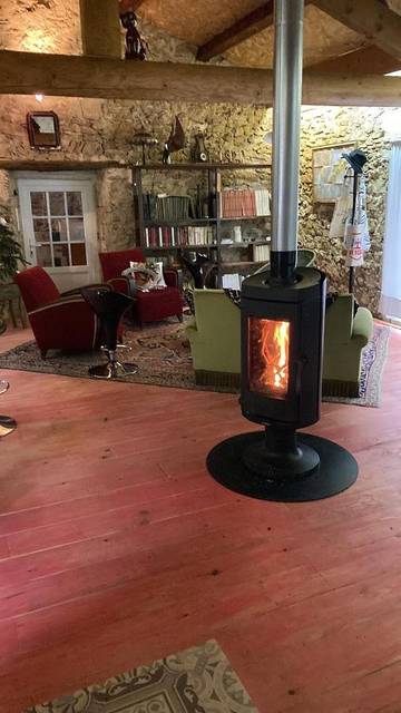 Gîte pour 5 personnes, avec vue à Saint-Montan