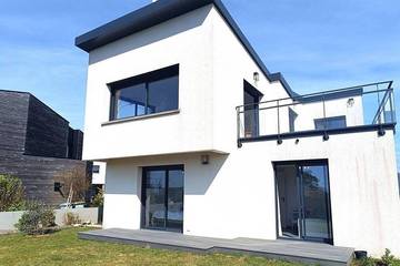 Gîte pour 4 personnes, avec sauna et terrasse dans Landrellec
