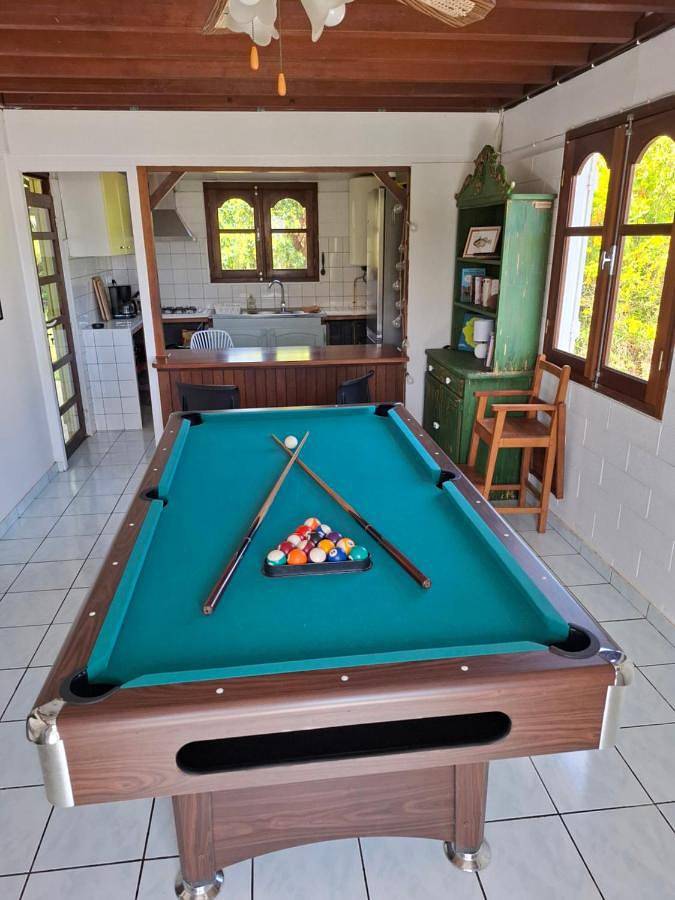 Location de vacances pour 6 personnes, avec vue ainsi que balcon et jardin, adapté aux familles dans Vincendo - 2