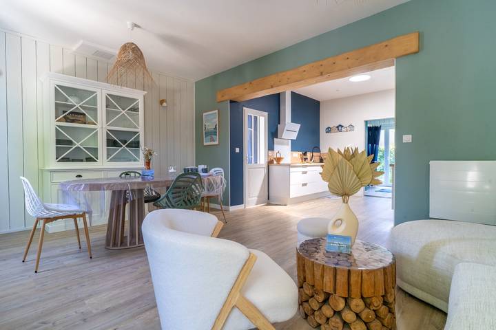 Location de vacances pour 6 personnes, avec terrasse et jardin dans Cazaux - 2