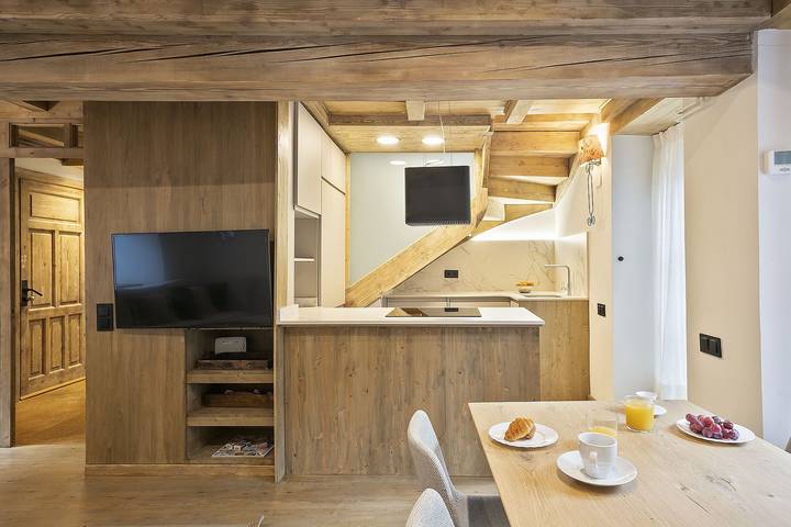 Luderna - Casa con terraza Codorna in Arties, Alto Arán