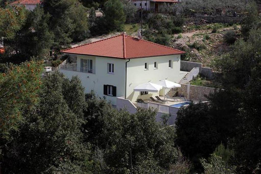 Maison confortable avec la terrasse et la vue sur le mer Splitska, Brac K-25269 in Supetar, Brac