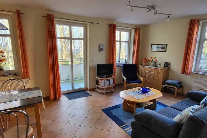 Ferienhaus für 4 Personen, mit Sauna und Balkon