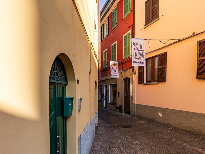 Ganze Wohnung, Baby in Bellano, Orobie Alpen West