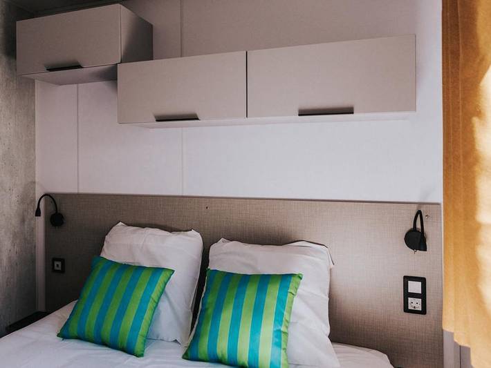 Mobil home pour 4 personnes, avec bassin pour enfant, animaux acceptés dans Landrellec - 4