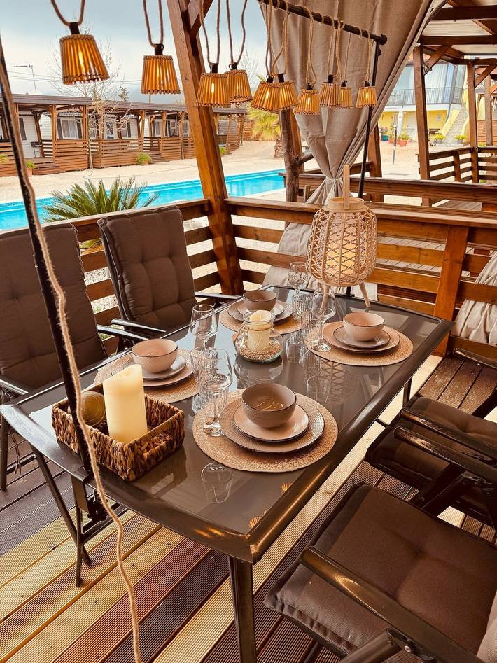 Camping für 5 Personen, mit Terrasse in Zadar