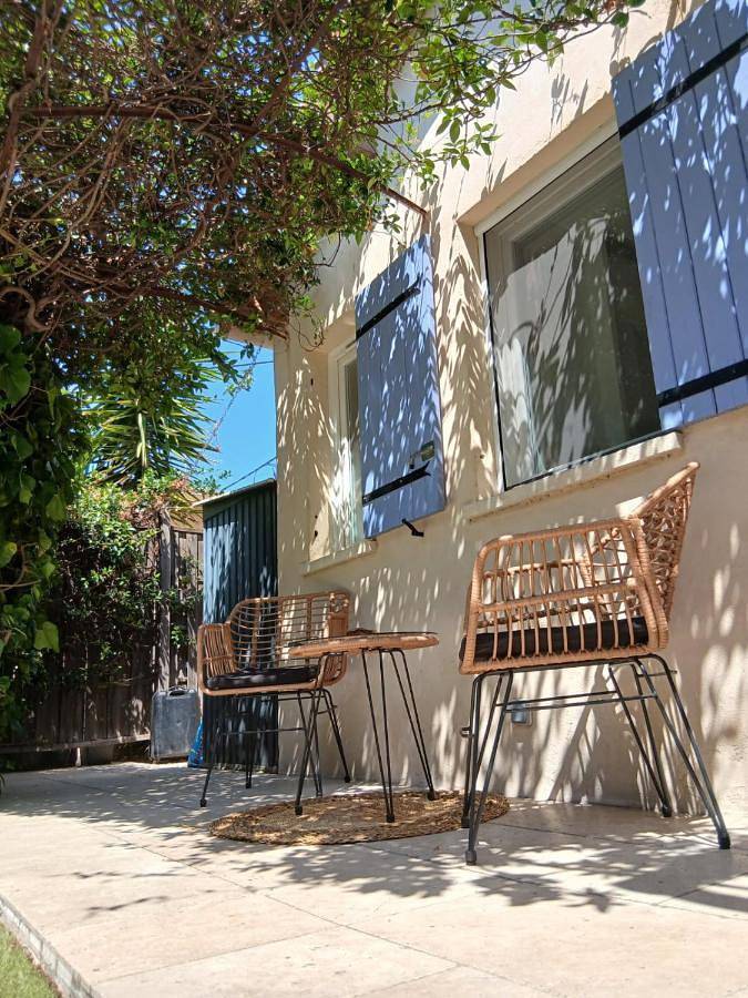 Maison d’hôte pour 2 personnes, avec Terrasse ainsi que Jardin et Vue à Avignon