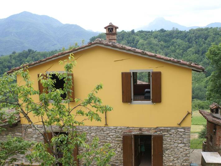 Location de vacances pour 6 personnes, avec jardin à Barga - 2