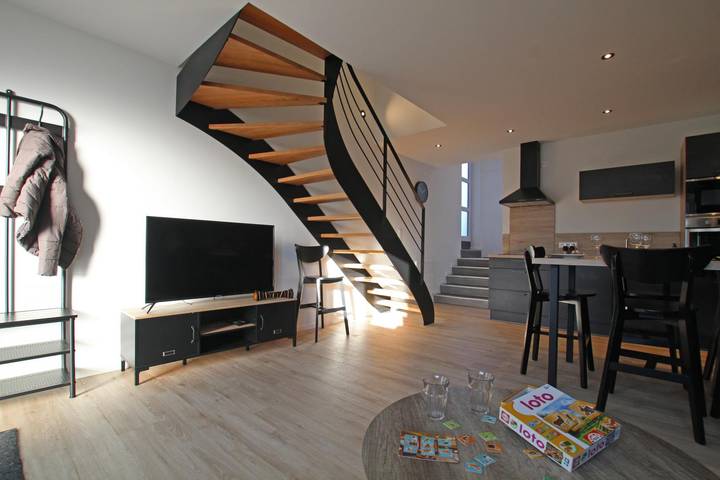 Gîte pour 5 personnes, avec jardin à Le Val-Saint-Père - 3