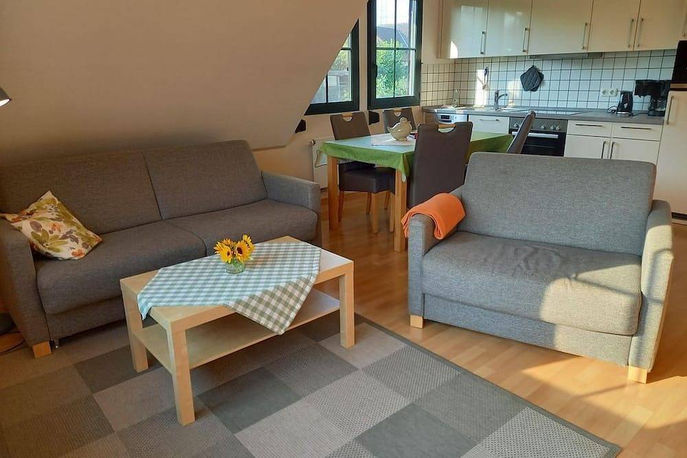 Ganze Wohnung, Ferienwohnung Obstwiese - Bauernhof Sesterhenn in Leichlingen, Rheinisch-Bergischer Kreis