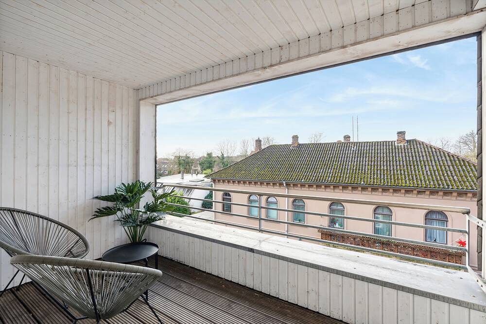 Ganze Wohnung, Maremar - Maisonette am Holzmarkt - Luxus Boxspring - Arbeitsplatz - Loggia in Verden, Landkreis Verden