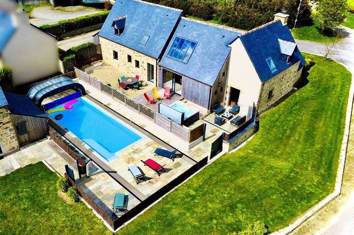 Location de vacances pour 8 personnes, avec jacuzzi ainsi que terrasse et jardin à Bourg-Blanc