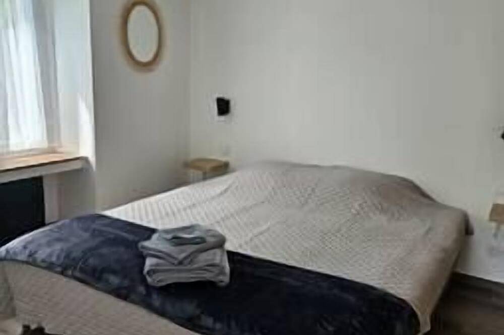 Appartement entier, Fermier - Cosy 2 pièces et terrasse in Saint-Martin-d'Uriage, Isère