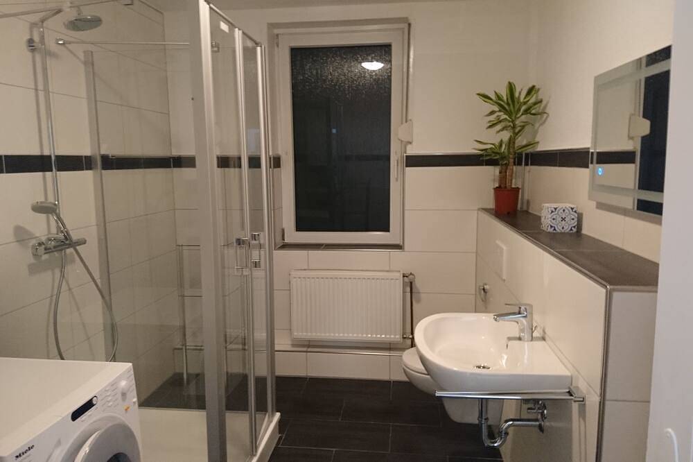 Ganze Wohnung, Ferienwohnung Weseraue in Holzminden, Landkreis Holzminden