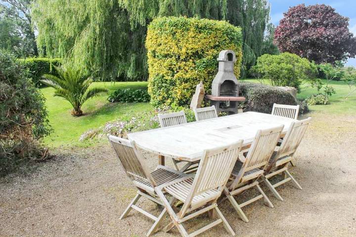 Gîte pour 6 personnes, avec jardin à Trévou-Tréguignec - 3