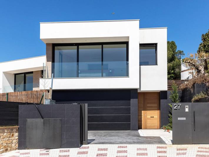 Casa rural para 8 personas, con Balcón además de Terraza y Jardín en Platja d'Aro - 2