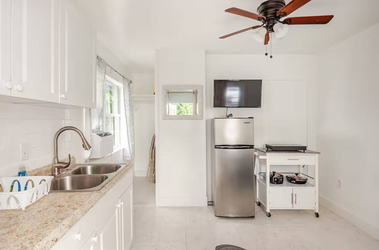 Ganze Wohnung, Kleine gemütliche Wohnung in Indian River County