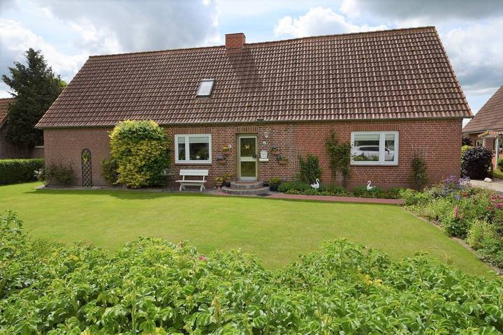 Ferienhaus für 6 Personen, mit Terrasse und Ausblick in Blekendorf