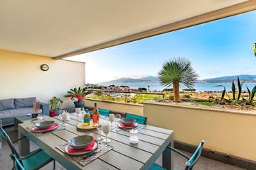Gîte pour 4 personnes, avec terrasse, animaux acceptés dans Porticcio