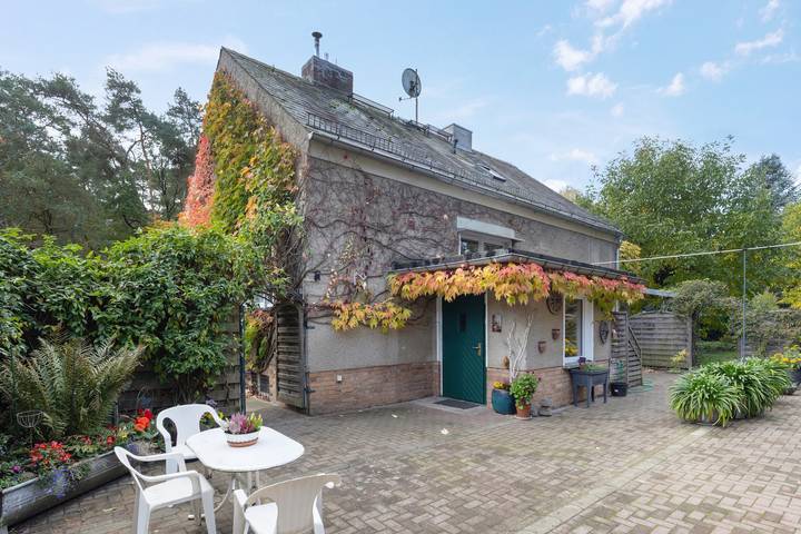 Ganze Wohnung, Ferienwohnung 'Wolf' mit privater Terrasse, Gemeinschaftsgarten und WLAN in Neuruppin, Ruppiner Seenland
