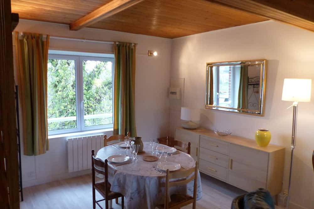 Appartement entier, La Calypso Duplex Apartment for 5 people (including 1 child under 3 years old) in Blangy-sur-Bresle, Région de Dieppe