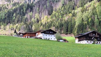 Ferienwohnung für 2 Personen, mit Garten in Leisach