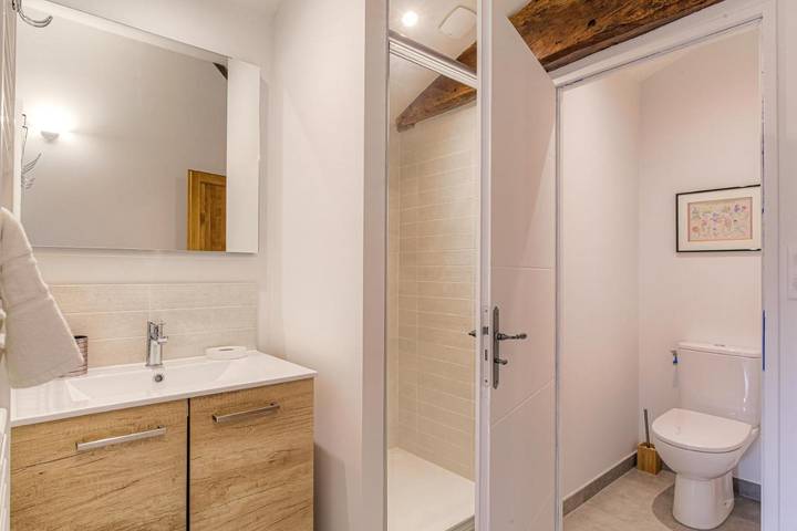 Gîte pour 4 personnes à Ville-sur-Jarnioux - 3