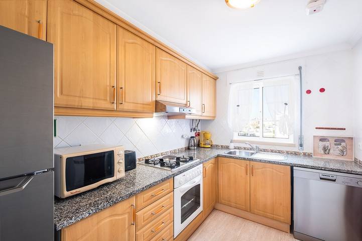 Ferienwohnung für 6 Personen, mit Balkon und Terrasse sowie Kinderpool in Albufeira - 4