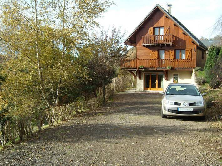 Gîte pour 5 personnes, avec terrasse et jardin à Murat-le-Quaire - 3