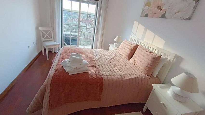 Apartamento de férias para 5 pessoas, com vista e varanda em Lousã